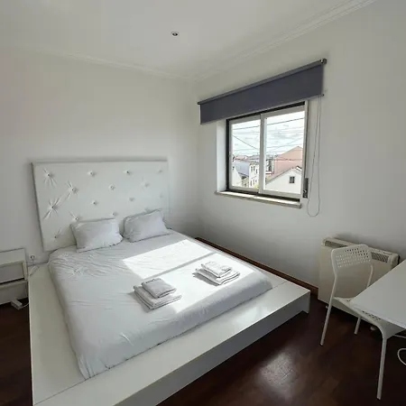 Сasa de vacaciones House With Pool And 4 Bedrooms