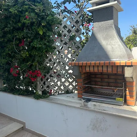 Сasa de vacaciones House With Pool And 4 Bedrooms *