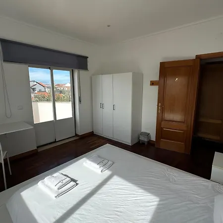 House With Pool And 4 Bedrooms *