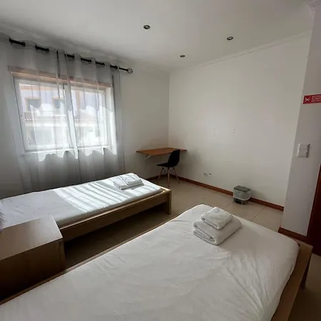 House With Pool And 4 Bedrooms Сasa de vacaciones *